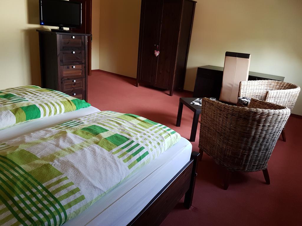 Hotel Zum Schwanen Leimen  Eksteriør bilde
